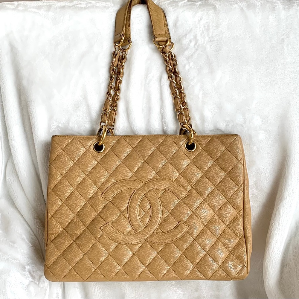 Chanel iconic bag
